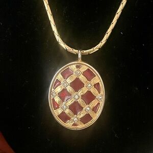Vintage Givenchy 1980 Lattice design gold plated with red enamel necklace